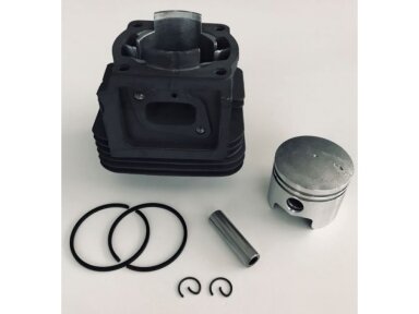 Cilindro komplektas kinietiško trimerio 52cc 004714 Cilindro komplektas kinietiško trimerio 52cc 004714