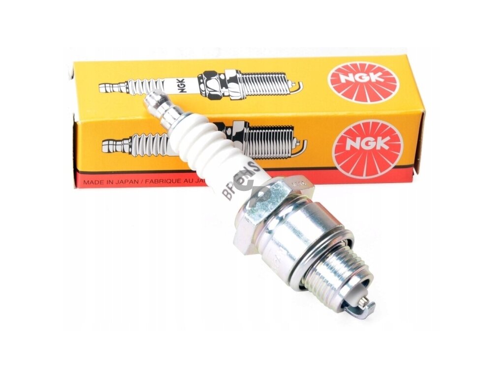Žvakė NGK BP6HS tinkanti Wacker varikliams 004688