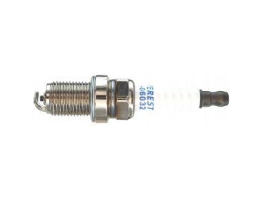 Žvakė EVEREST 11-06032 tinkanti Briggs&Stratton, OHV varikliams 005477 Žvakė EVEREST 11-06032 tinkanti Briggs&Stratton, OHV varikliams 005477