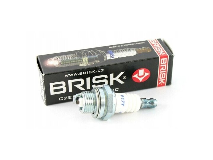 Žvakės BRISK P17Y tinkanti pjūklams, trimeriams 004961 Žvakės BRISK P17Y tinkanti pjūklams, trimeriams 004961